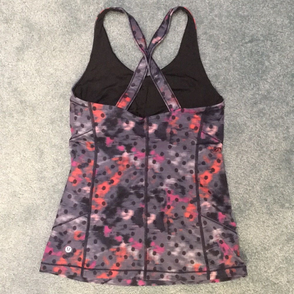 Lululemon tank top